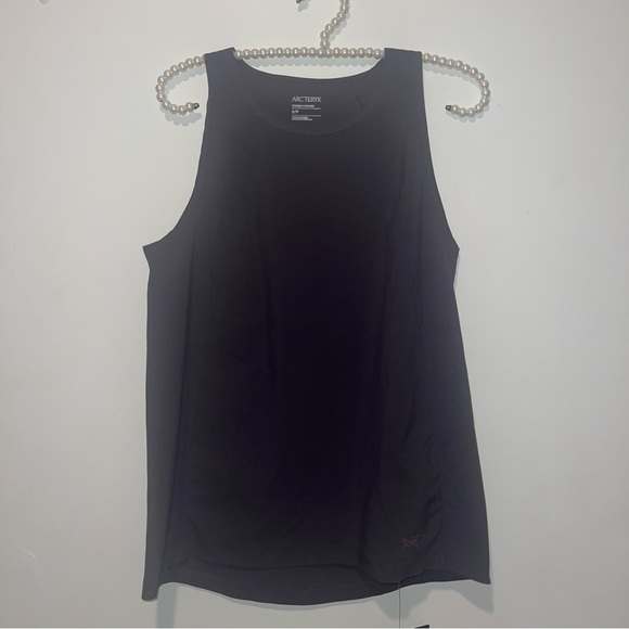 Arc'teryx Tops - Arc’Teryx Tank Top